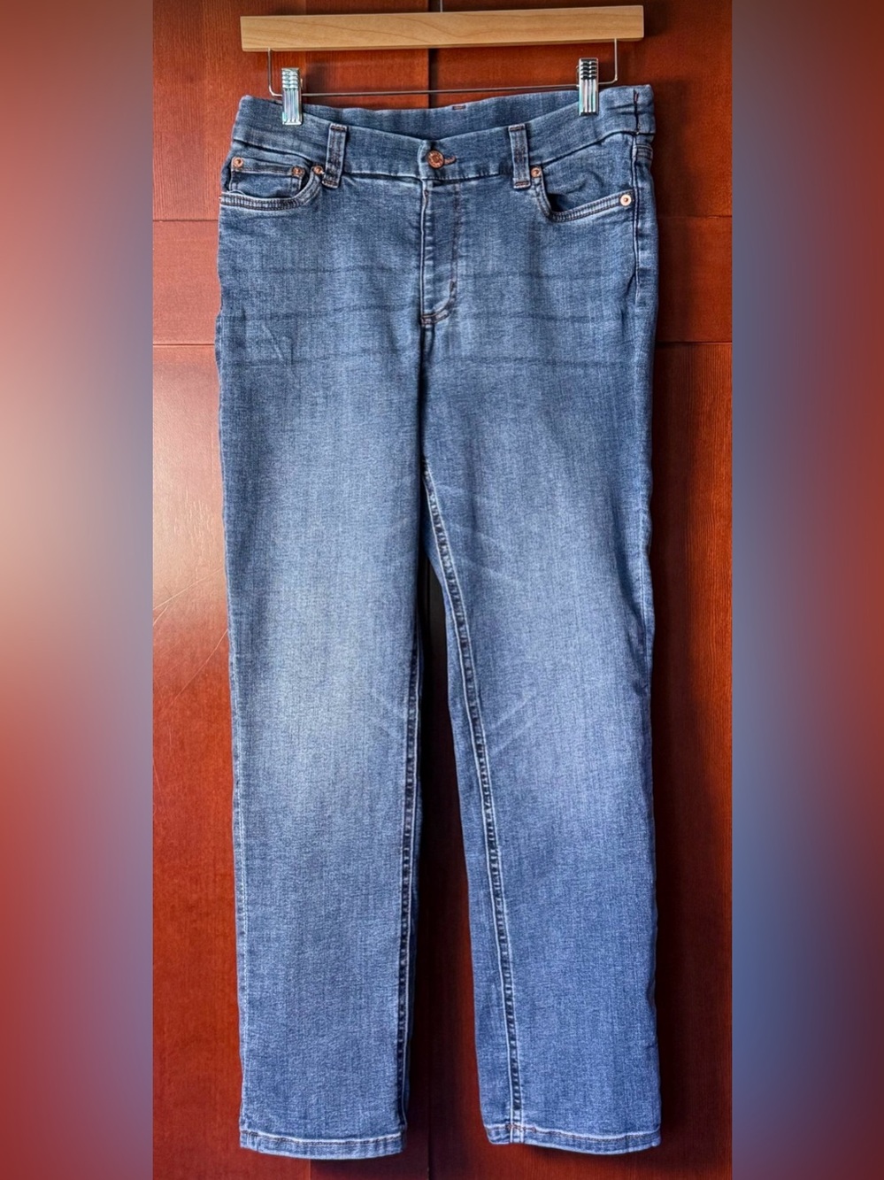 D & Co Women's Medium Wash Easy Stretch Pull On Jeans Size 10 Petite